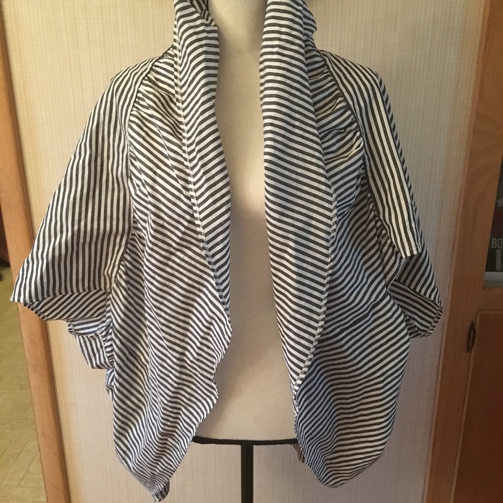 VANESSA VIRGINIA Anthro Striped Kimono jacket